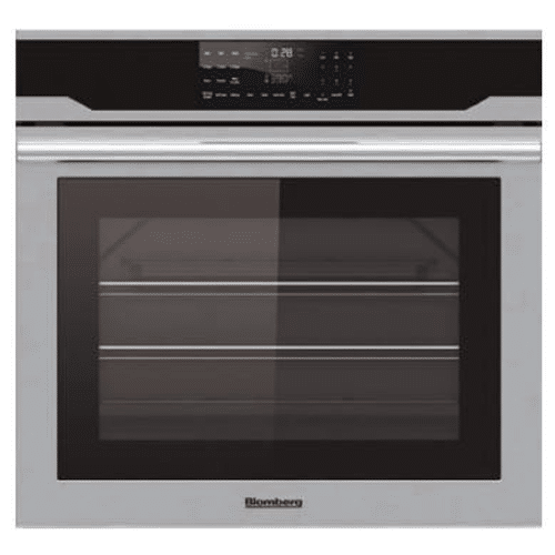 A BLOMBERG 30" Wall Oven with a glass door.